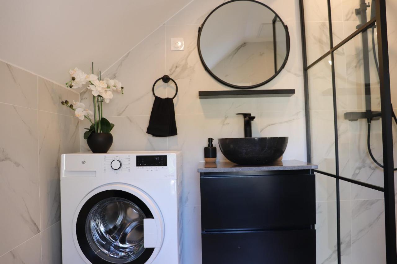 L'Artiste Apartment Charleville-Mezieres Bagian luar foto